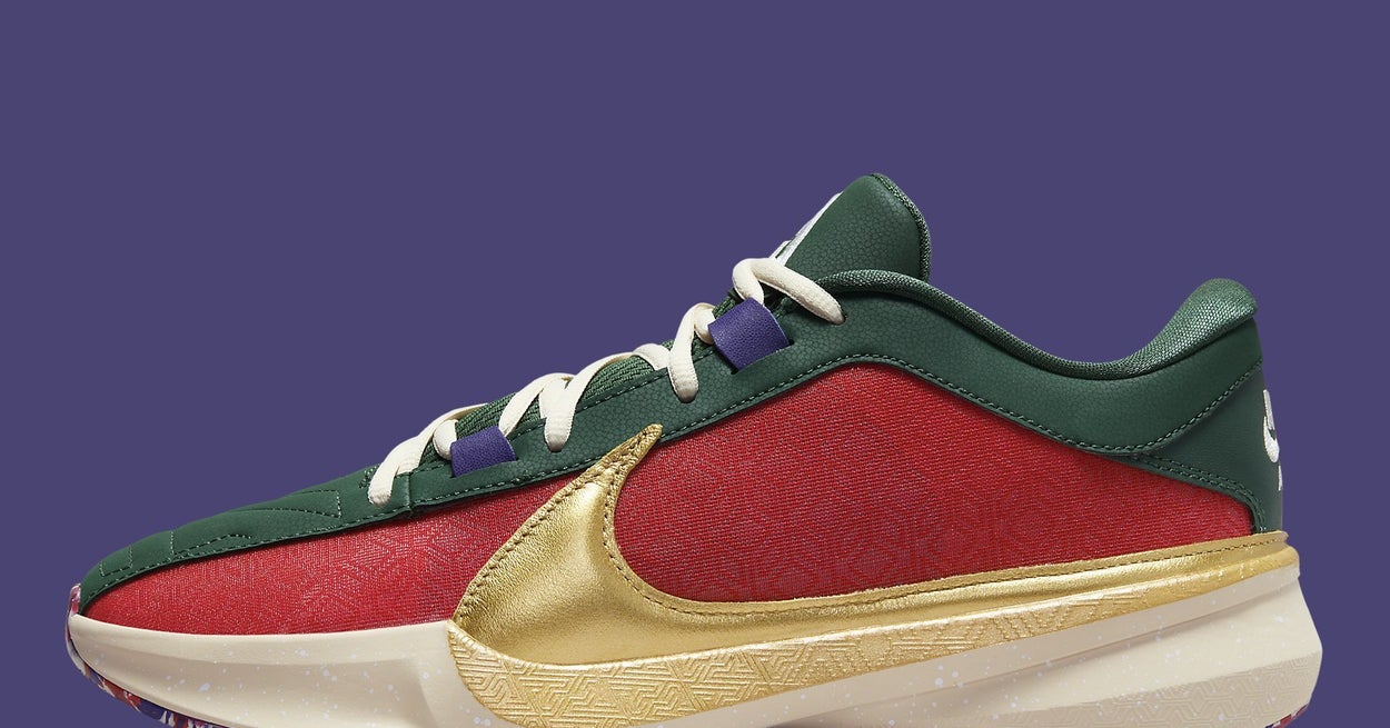 An Official Look at Giannis Antetokounmpo's Fifth Signature Shoe