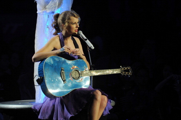 Taylor Swift from the Speak Now tour