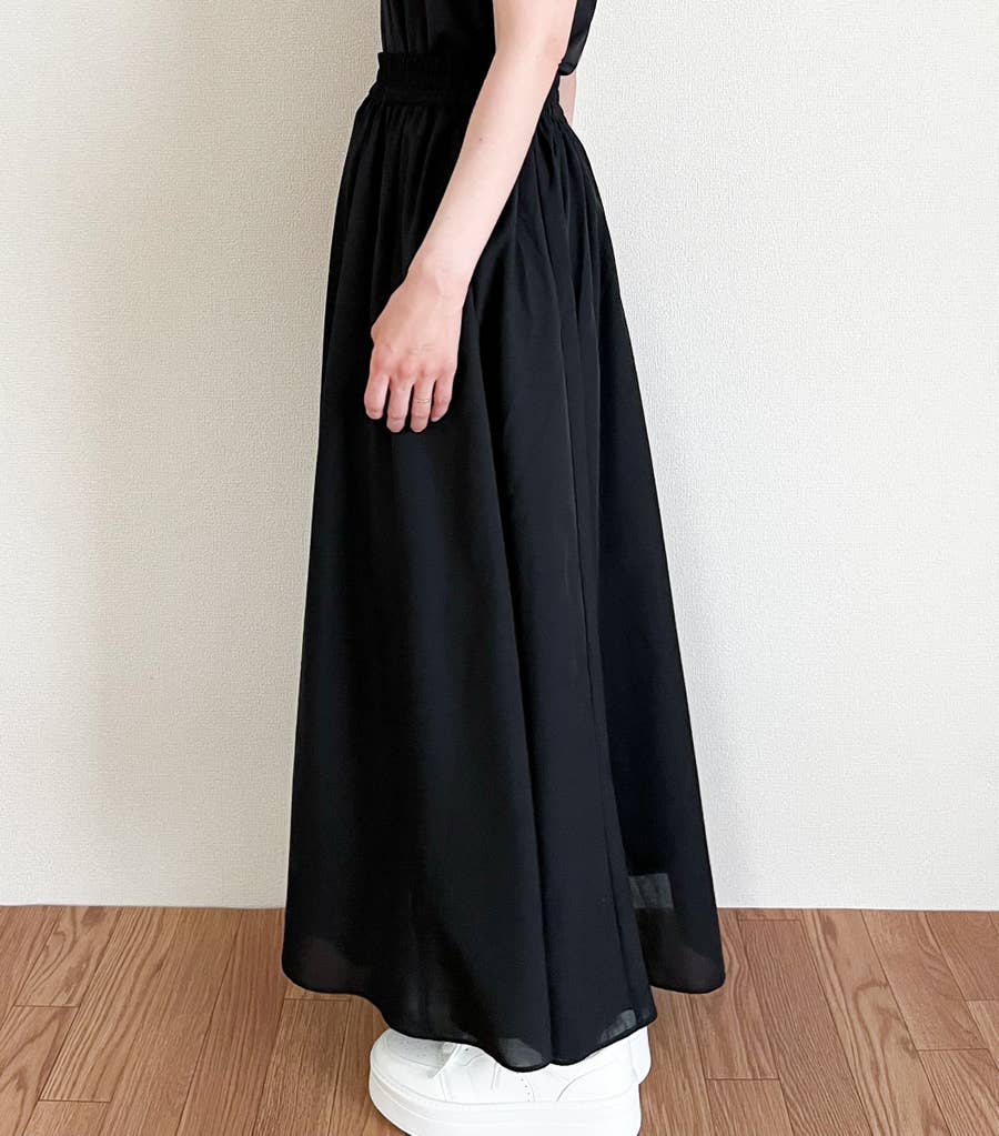 GU】体型カバーに使える〜！美シルエットの「ふんわりスカート」透け感 