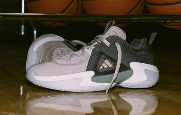 Inferir vanidad entidad Adidas Exhibit Select Women's Basketball Shoe Release Date | Complex