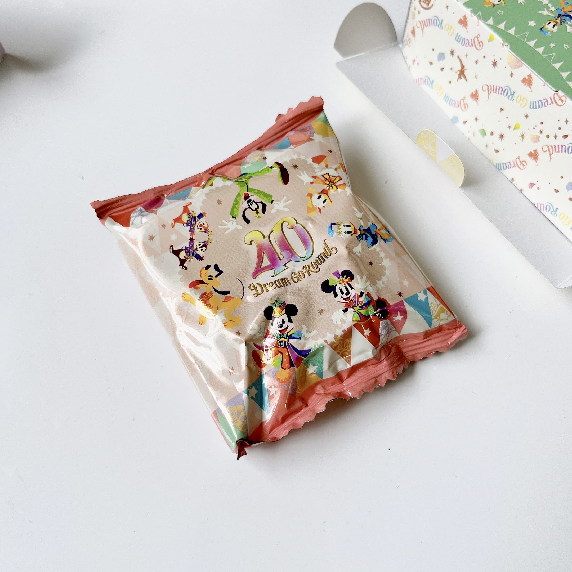 ディズニーランドのおすすめお土産「チョコレート 6箱」
