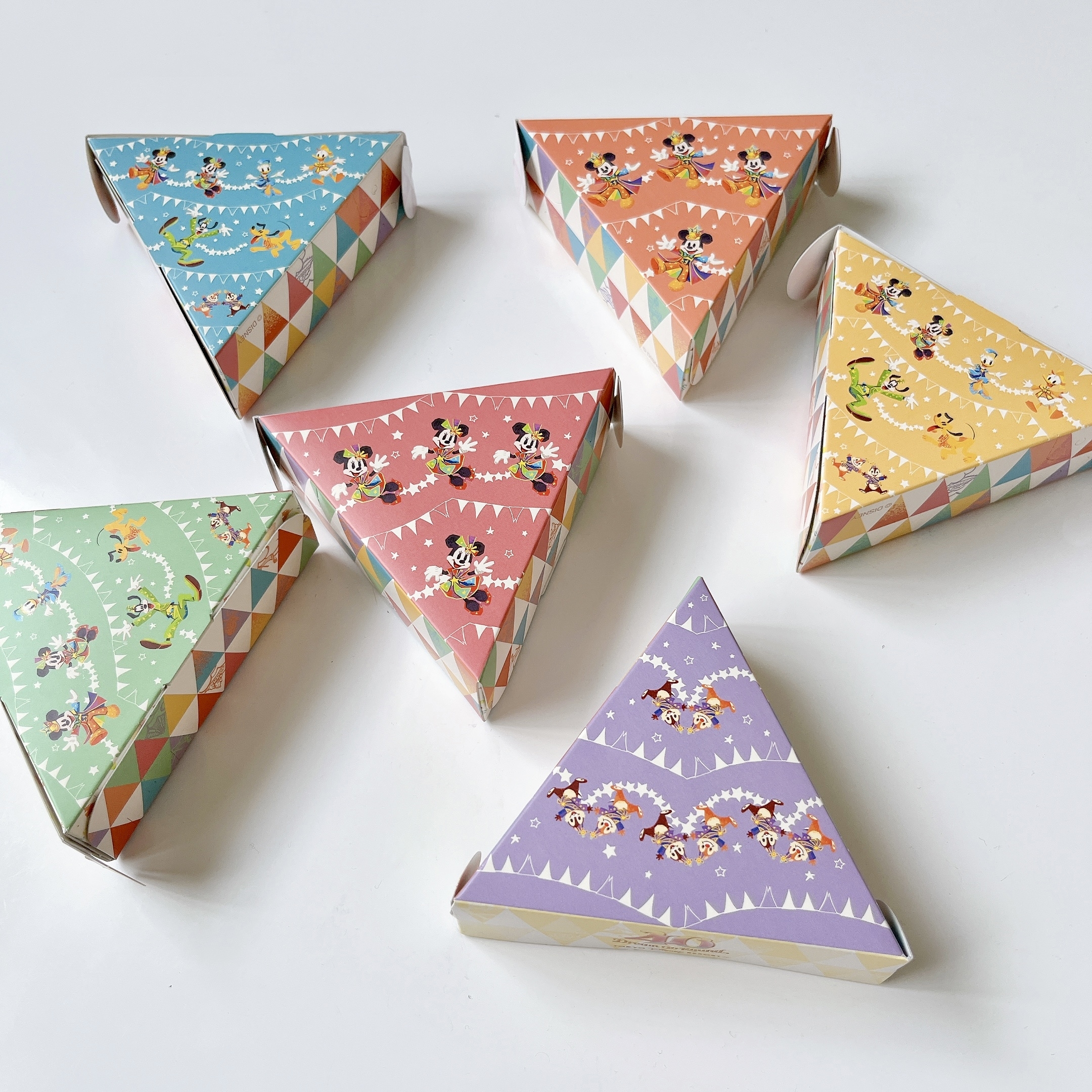 ディズニーランドのおすすめお土産「チョコレート 6箱」