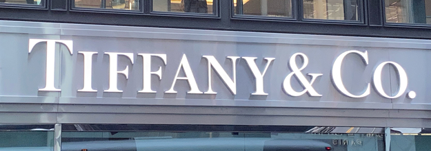 Iconic Tiffany & Co. building on fire just months after stars attended its  grand NYC reopening