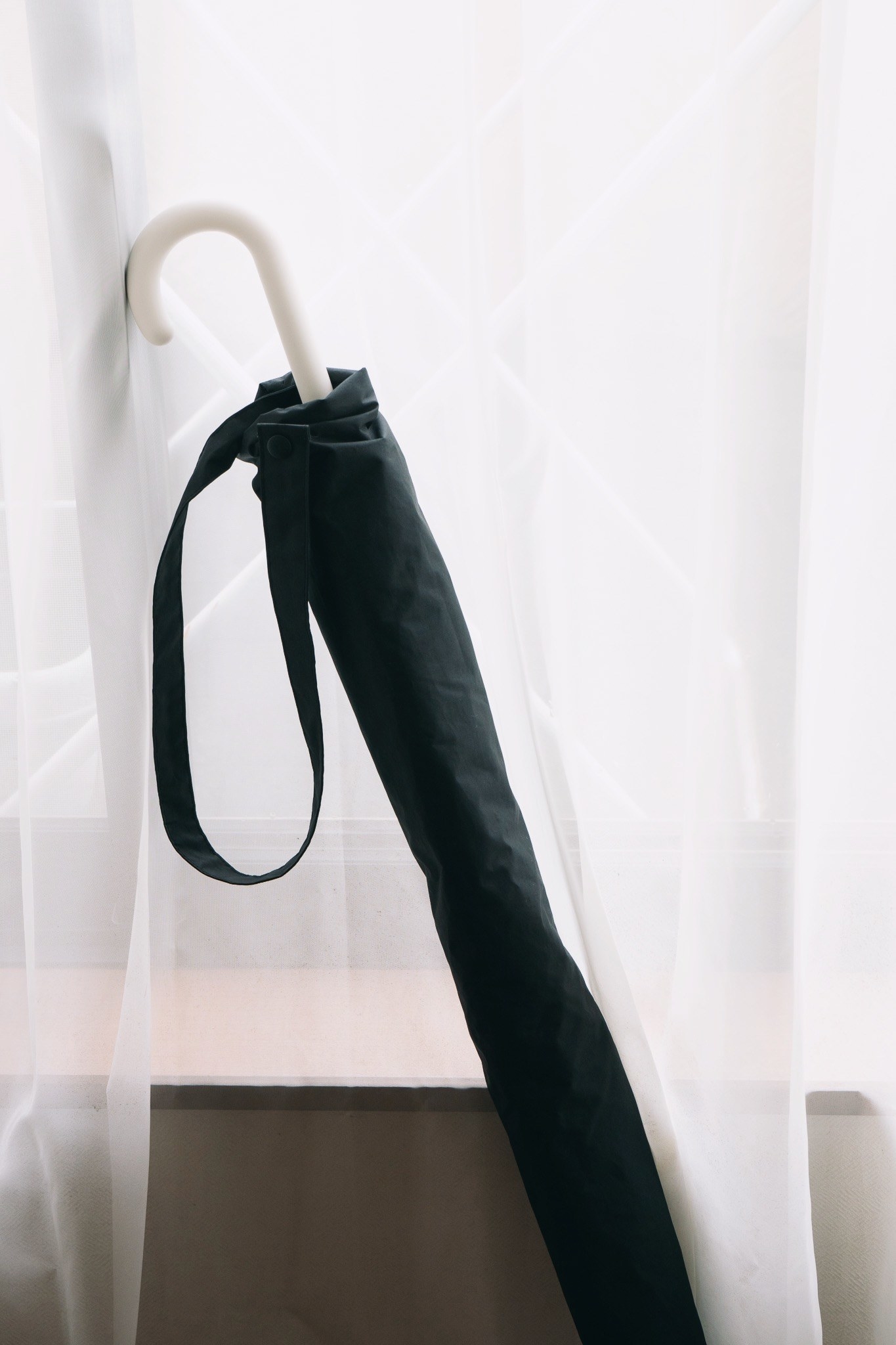 3COINSの便利グッズ「傘ポーチロング」