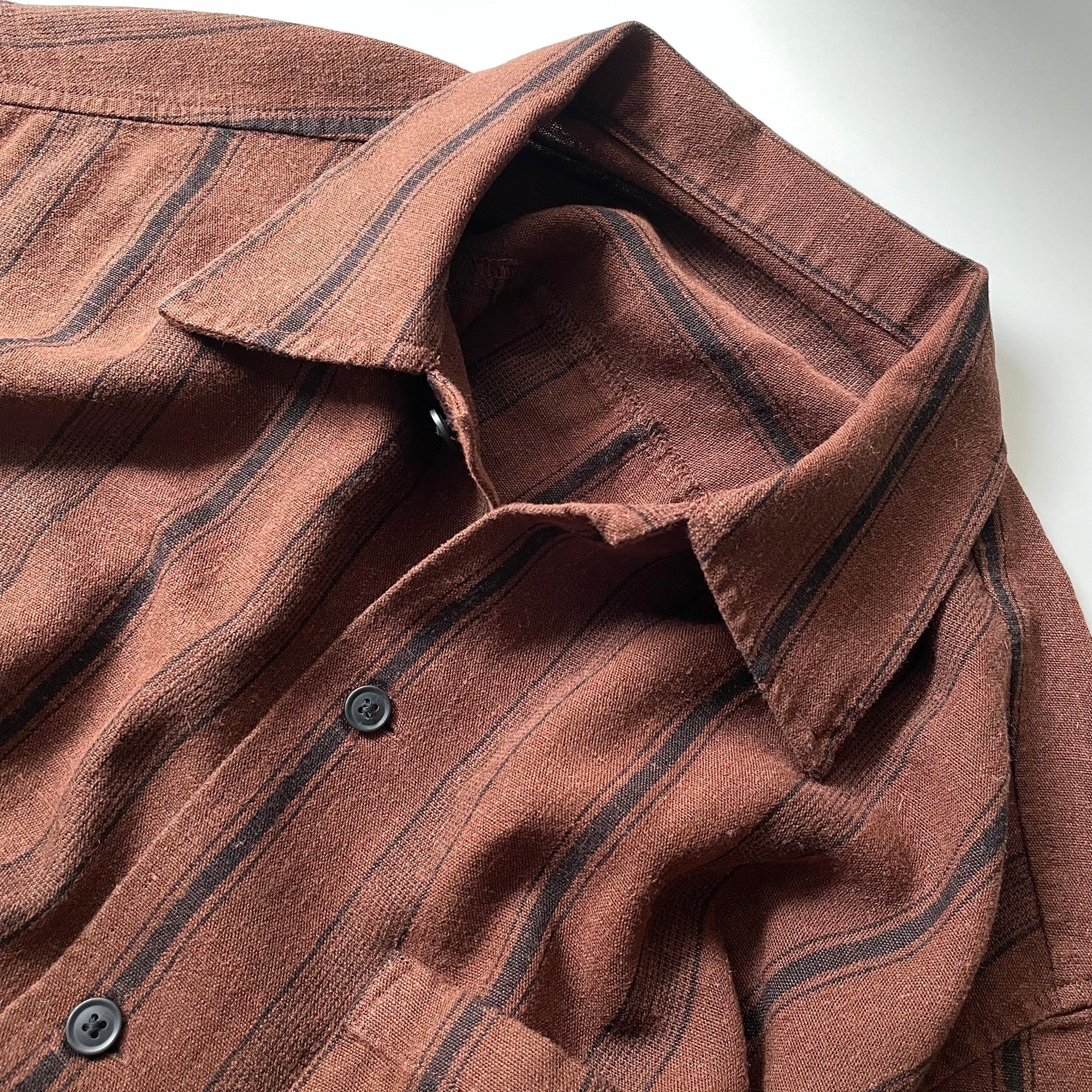 GU(ジーユー)のおすすめのメンズアイテム「リネンブレンドシャツ(5分袖)(ストライプ)」