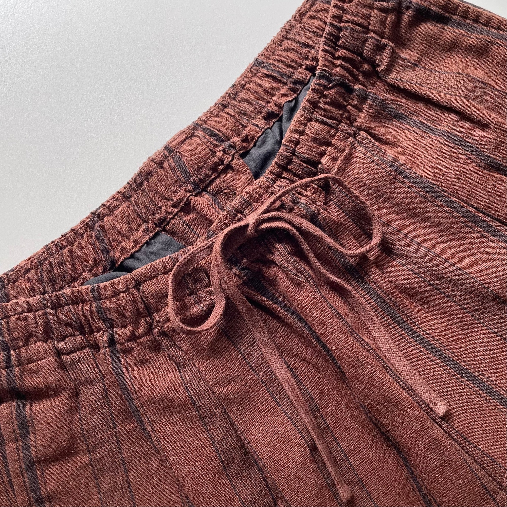 GU（ジーユー）のおすすめのメンズアイテム「リネンブレンドイージーアンクルパンツ（柄）」