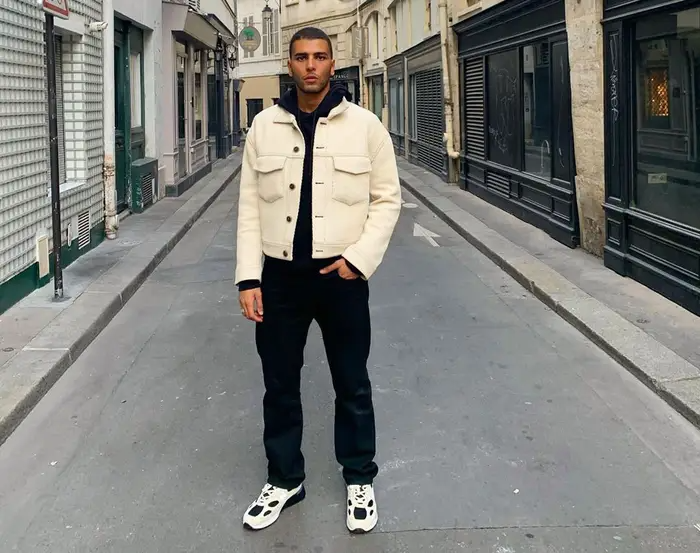 Younes Bendjima Wearing Studio FY7 New Balance 992