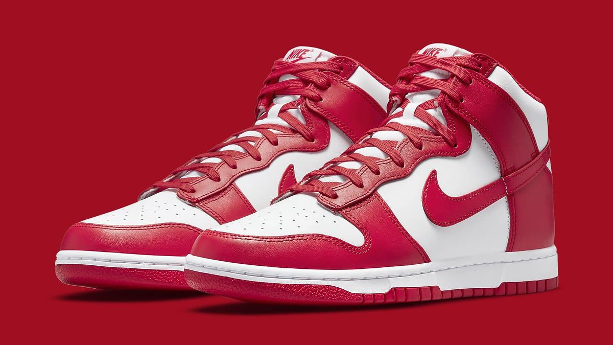 nike red and white dunks