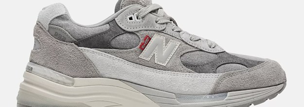 Levi s Adds Grey Denim to the New Balance 992 Complex