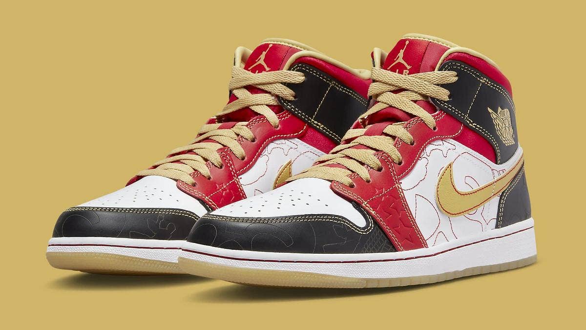 The limited Air Jordan 1 Mid 'XQ' is rumored to return in 2022 after images of the upcoming retro surfaced on social media. Click here for the official look.