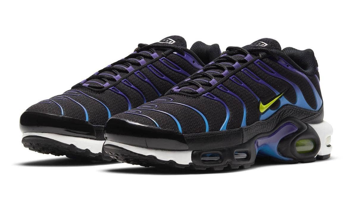 A first look has surfaced of the upcoming Nike Air Max Plus 'Airmoji,' which is reportedly created in collaboration with Atmos. Click here to learn more.