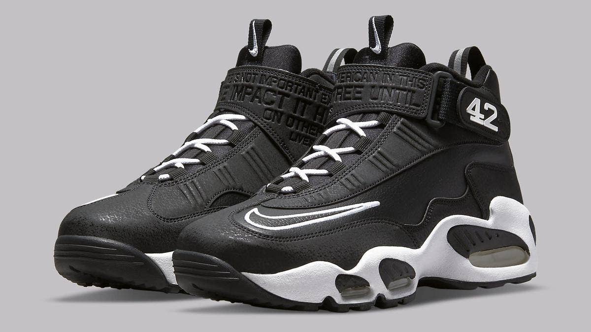 Ken Griffey Jr. celebrates Jackie Robinson with the latest Nike Air Griffey Max 1 colorway. Click here for a detailed look and the release info.