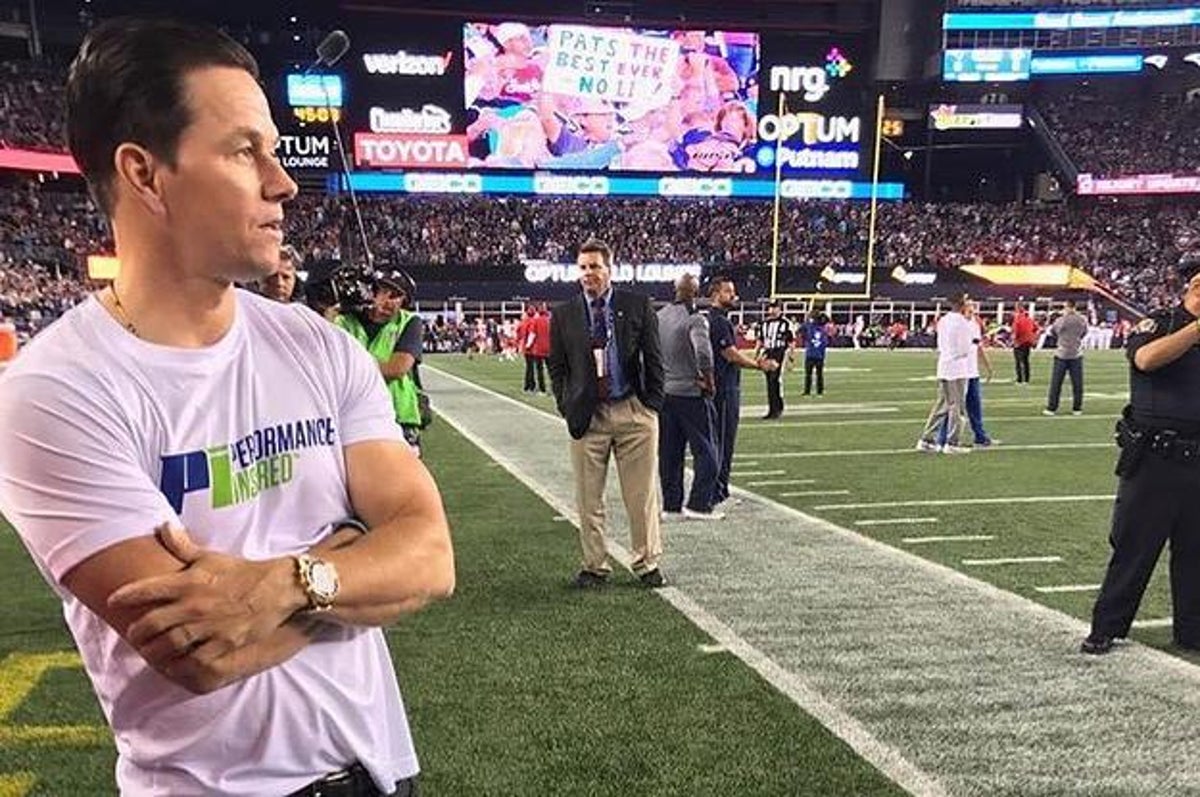 Why Patriots fan Mark Wahlberg left Super Bowl LI early