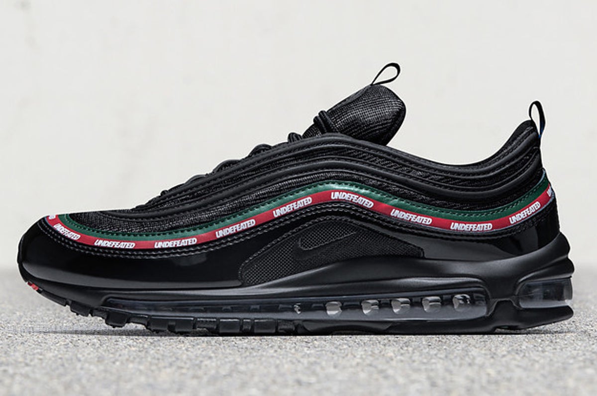 Release Reminder: Undefeated x Nike Air Max 97 Black •