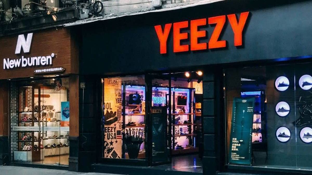 A fake Adidas Yeezy store has opened in Wenzhou, China.