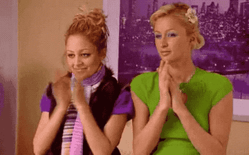 Paris Hilton and Nicole Richie clapping