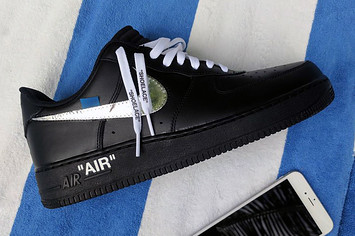 Air Force 1 Off White Side