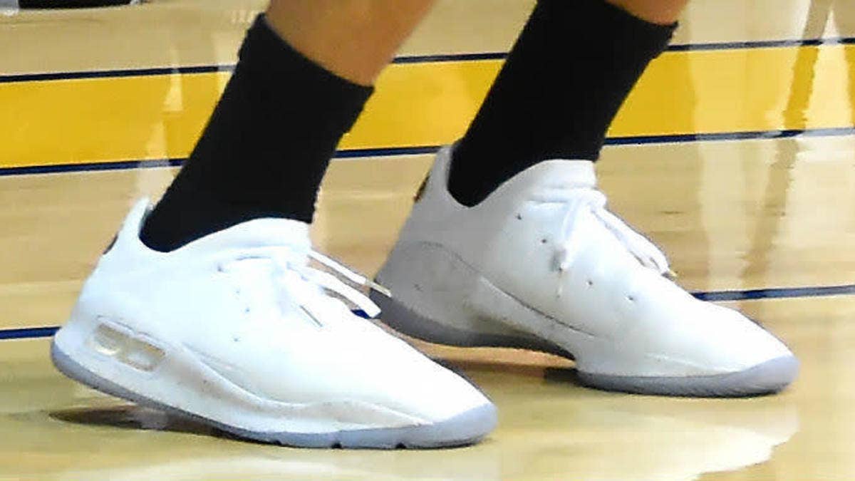 Stephen Curry debuts white "Chef" Under Armour Curry 4 Low
