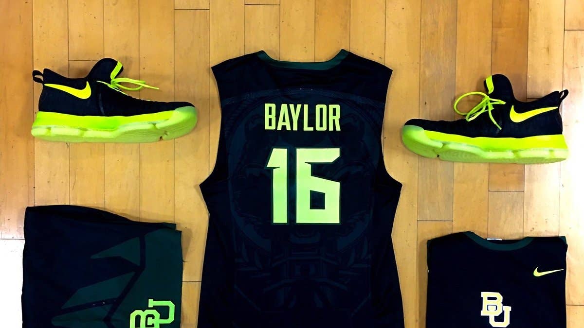 Baylor's Nike KD 9 PE gets a volt makeover.