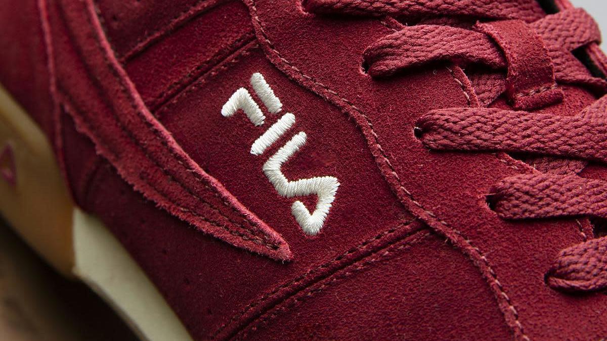 Fila suede hot sale