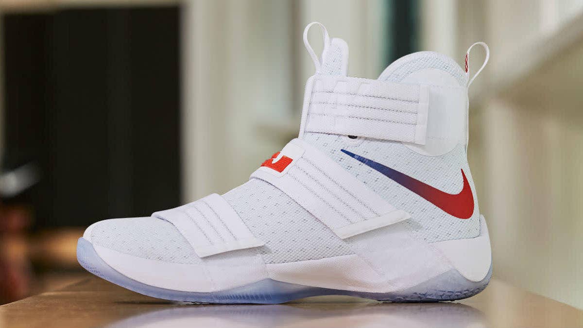 LeBron James has another pair of exclusive Hardwood Classics Soldier 10s.