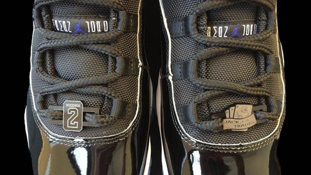 Jabrill Peppers was presented with custom "Space Jam" Air Jordan 11s for the Heisman ceremony.