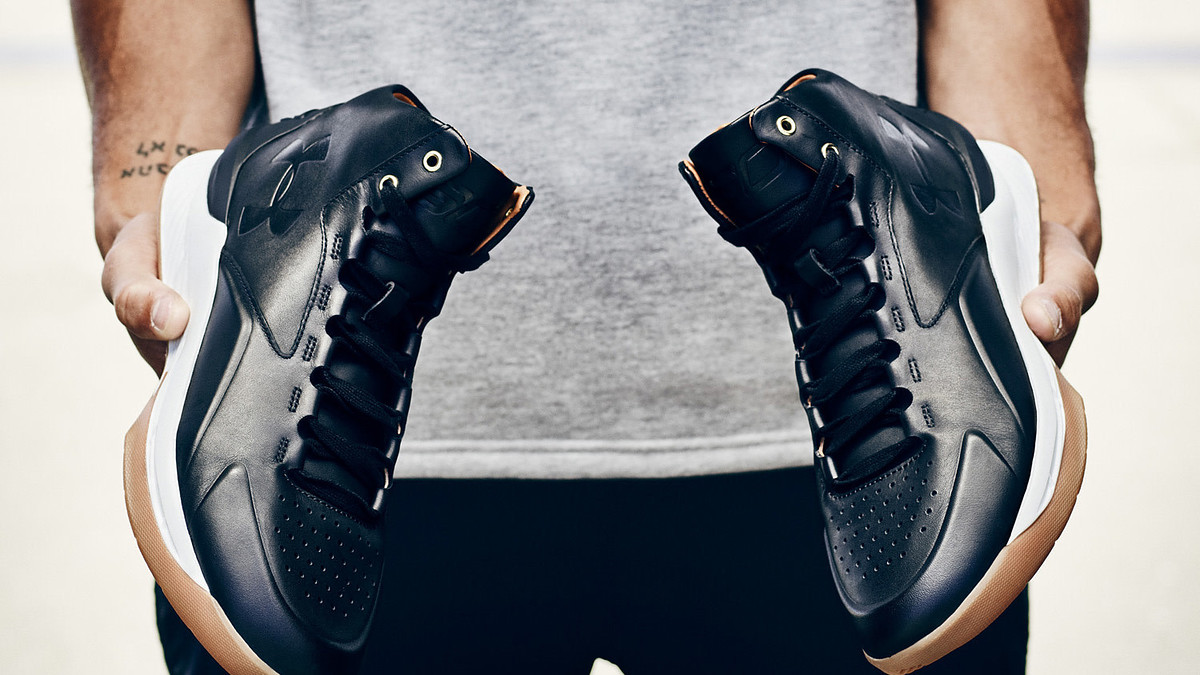 Mirar furtivamente Búsqueda colina Steph Curry's First Lifestyle Sneaker | Complex