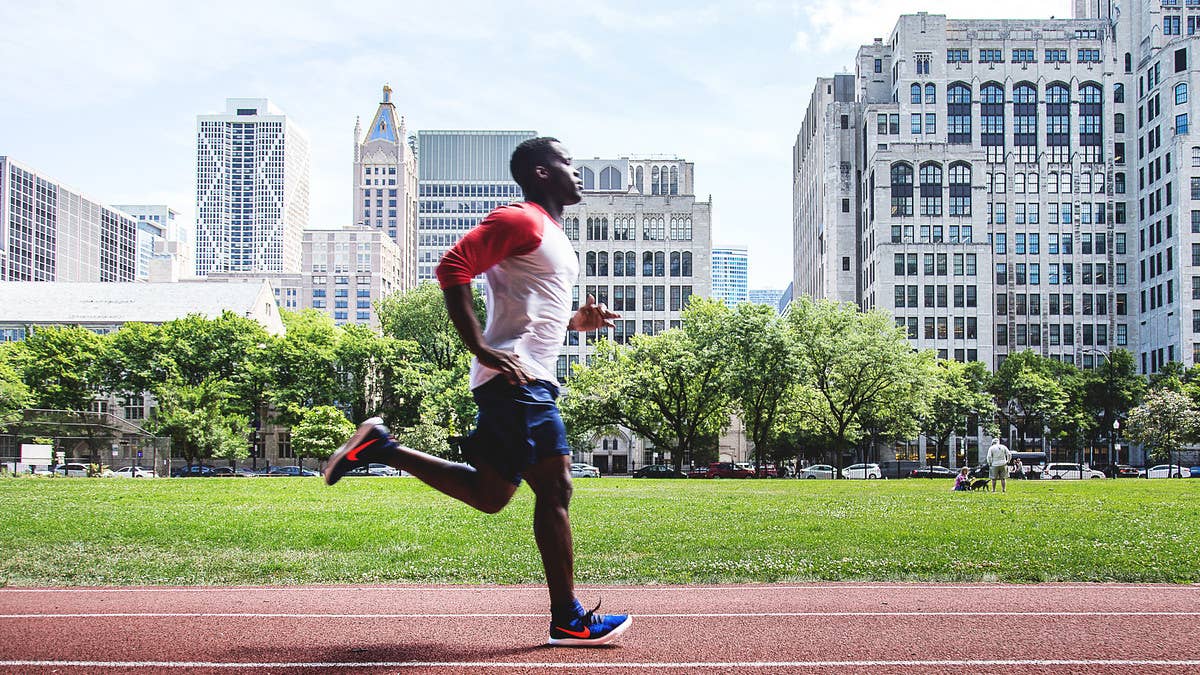Wear-testing Nike's latest running sneaker in the streets of Chicago.