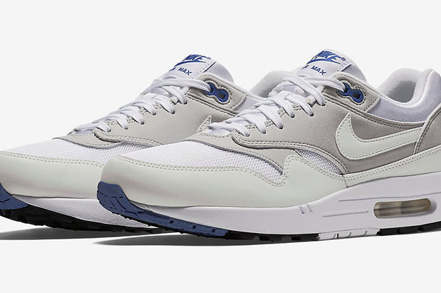 Nike Adds Color Changing Material Air Max 1s Complex