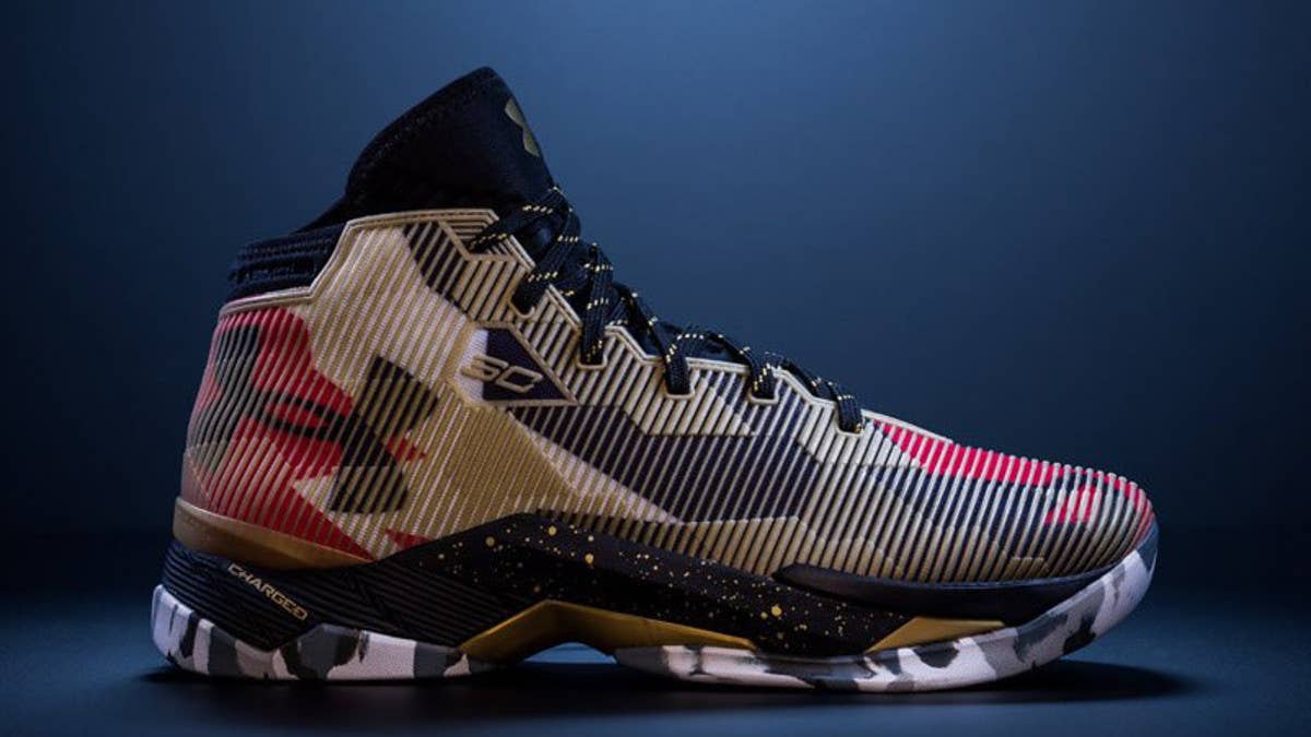 Under Armour Curry 2.5 "Heavy Metal" available now.