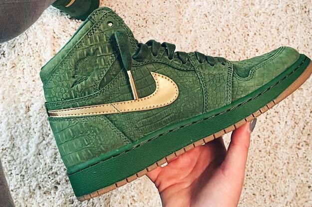 Jordan 1 sale green suede