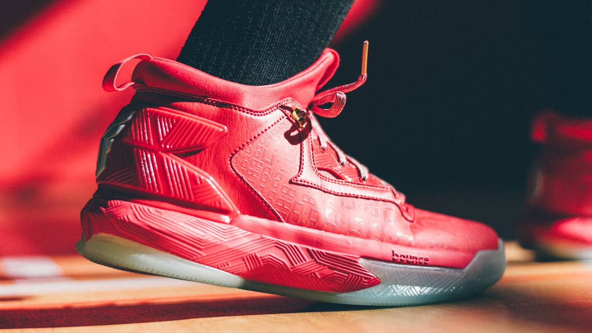 A look at the "Dame Time" D Lillard 2.