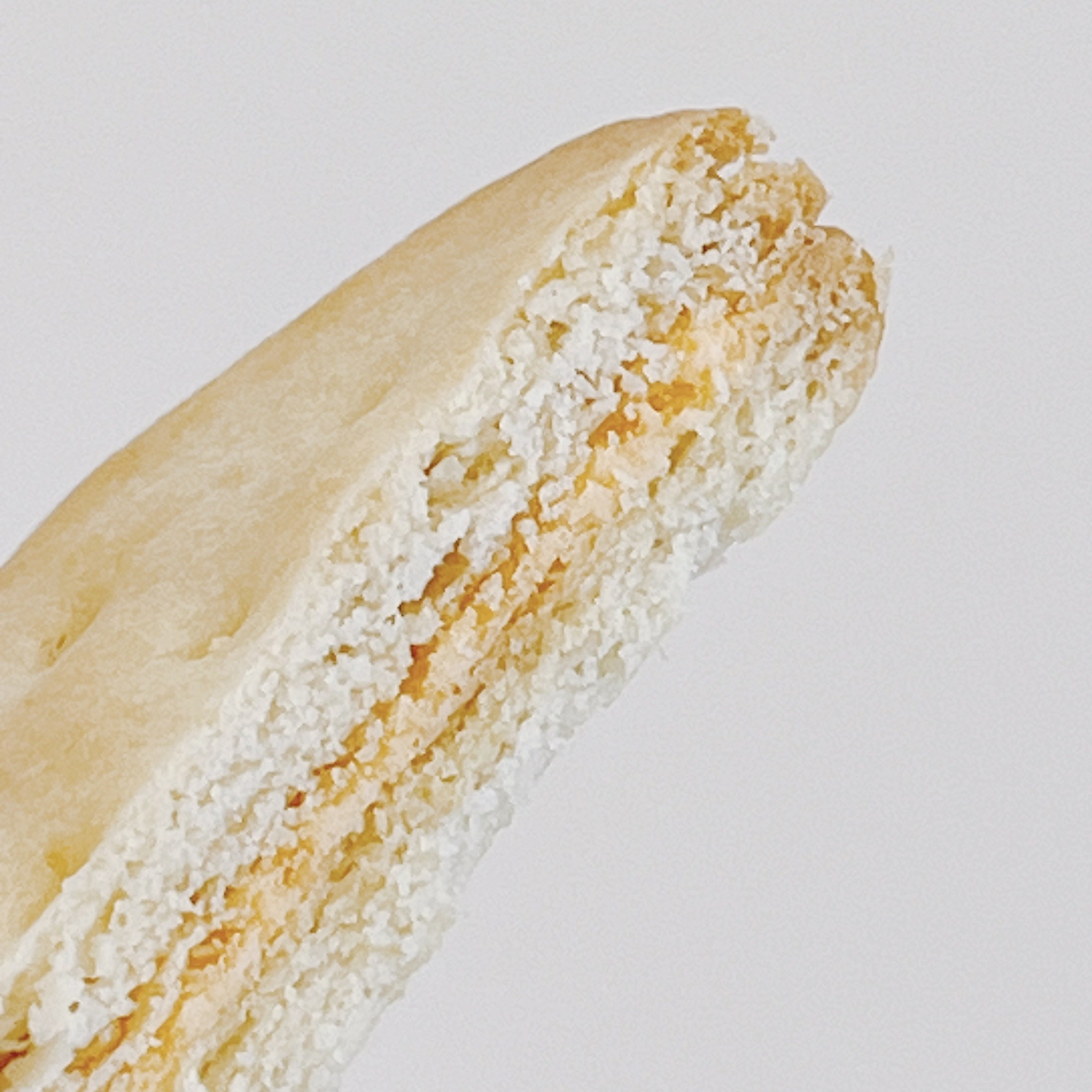 業務スーパーのオススメのお菓子「チーズクリームサンドクラッカー」