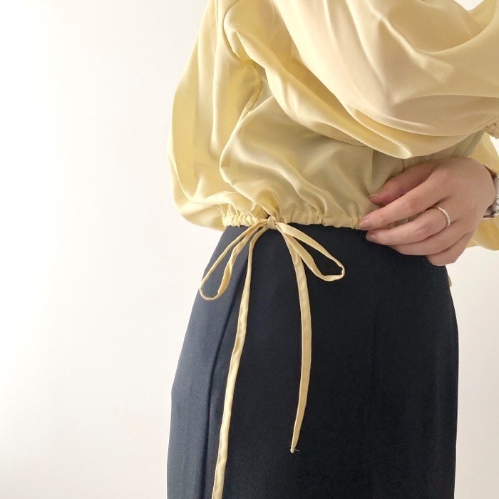 GU（ジーユー）のおすすめトップス「シアードローストリングブラウス（7分袖）Q+E」