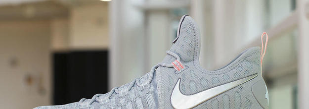 NBA Kicks On Fire: Kevin Durant Debuts Nike KD 9 Cool Grey Preheat