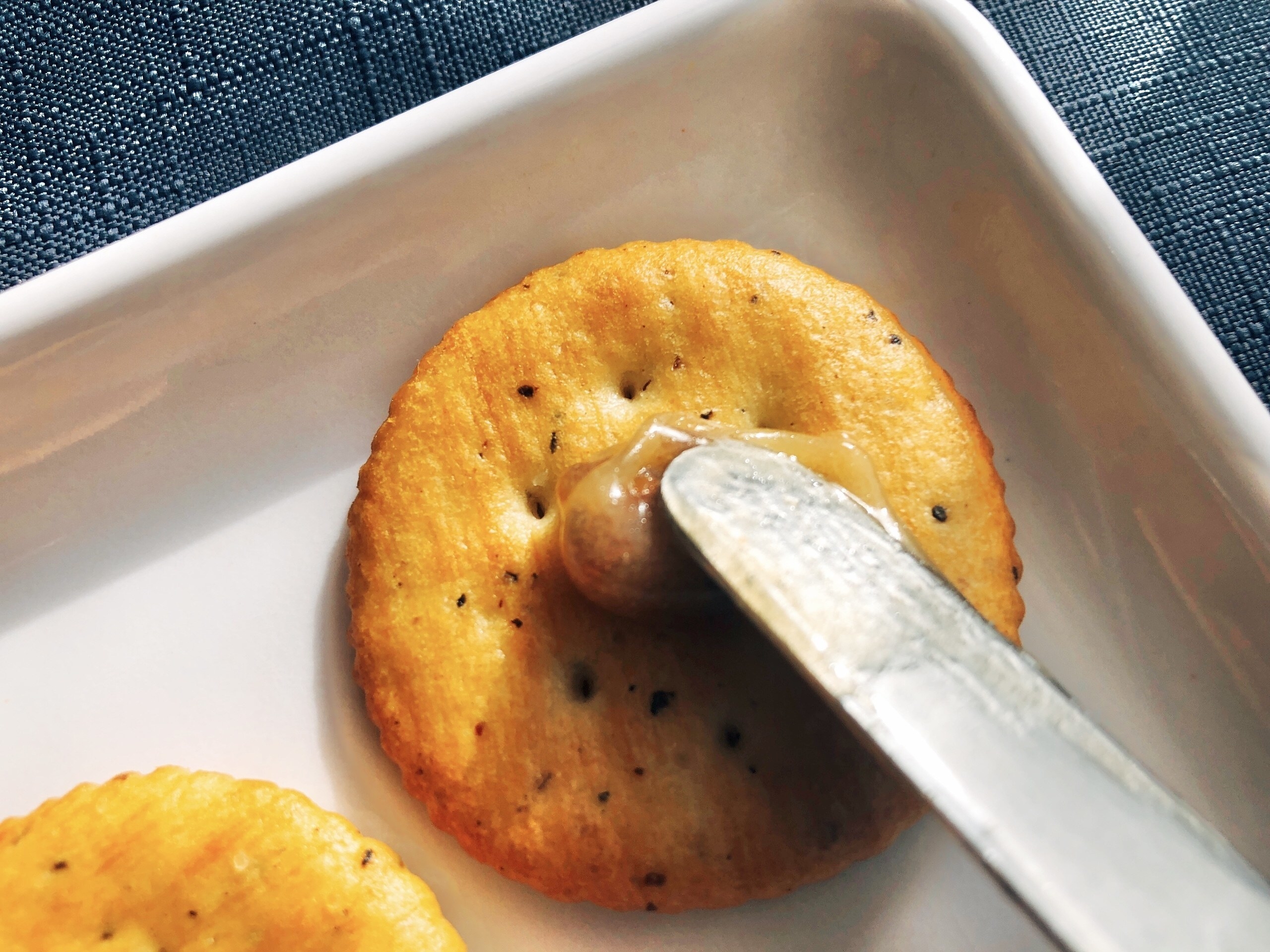 KALDI（カルディ）のおすすめ「ラムレーズンバター 260g」