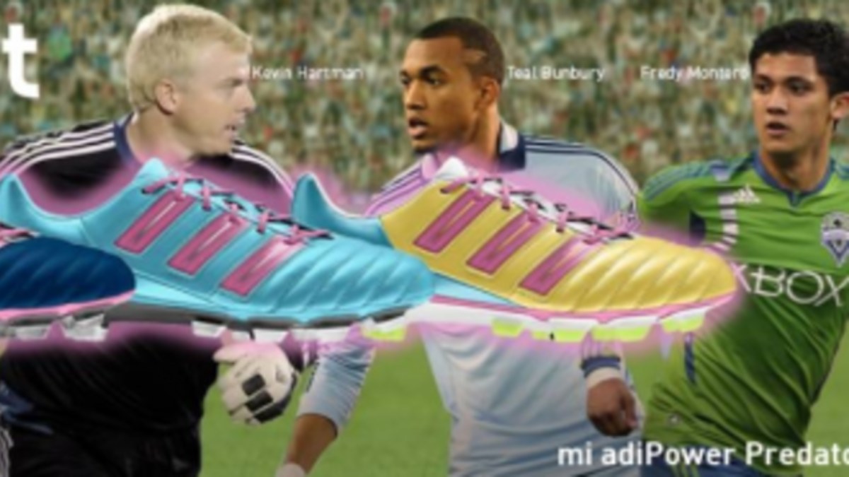 MLS Star's Personalized Breast Cancer Awareness Boots - Soccer Cleats 101