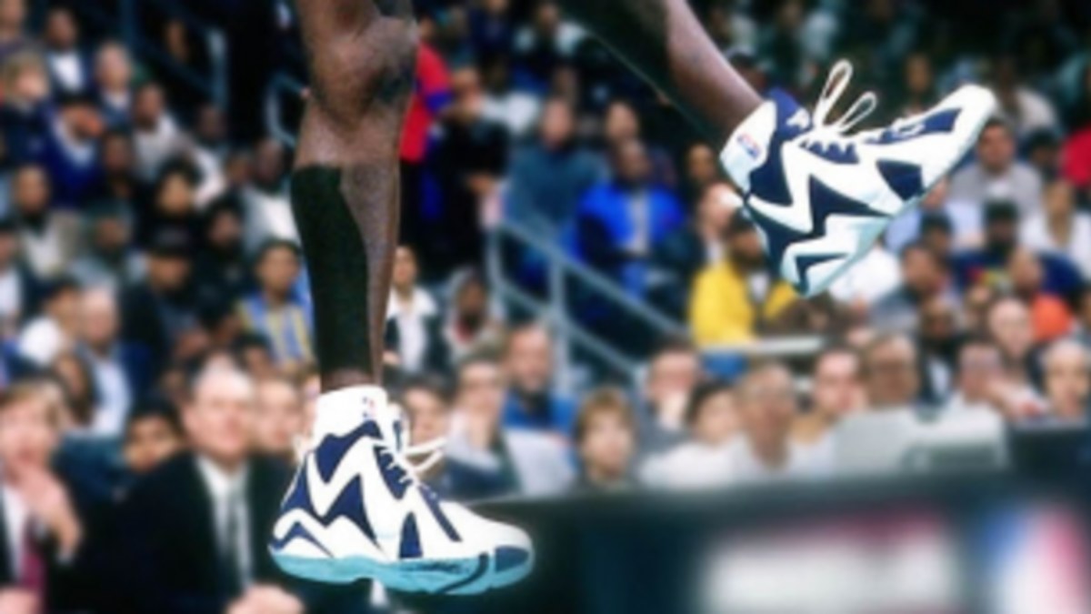 Reebok Kamikaze II 96 All Star Game Shoes GX6227 Mens Shawn Kemp 1996