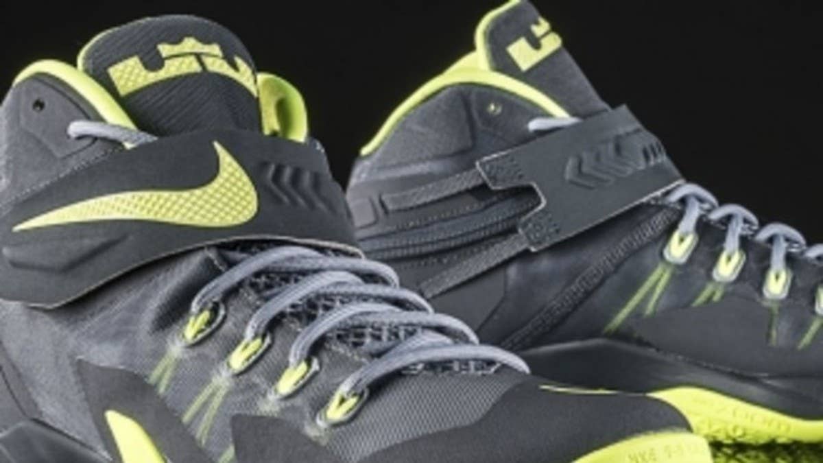 The latest colorway of the Nike Zoom Soldier 8 is set to release this weekend.