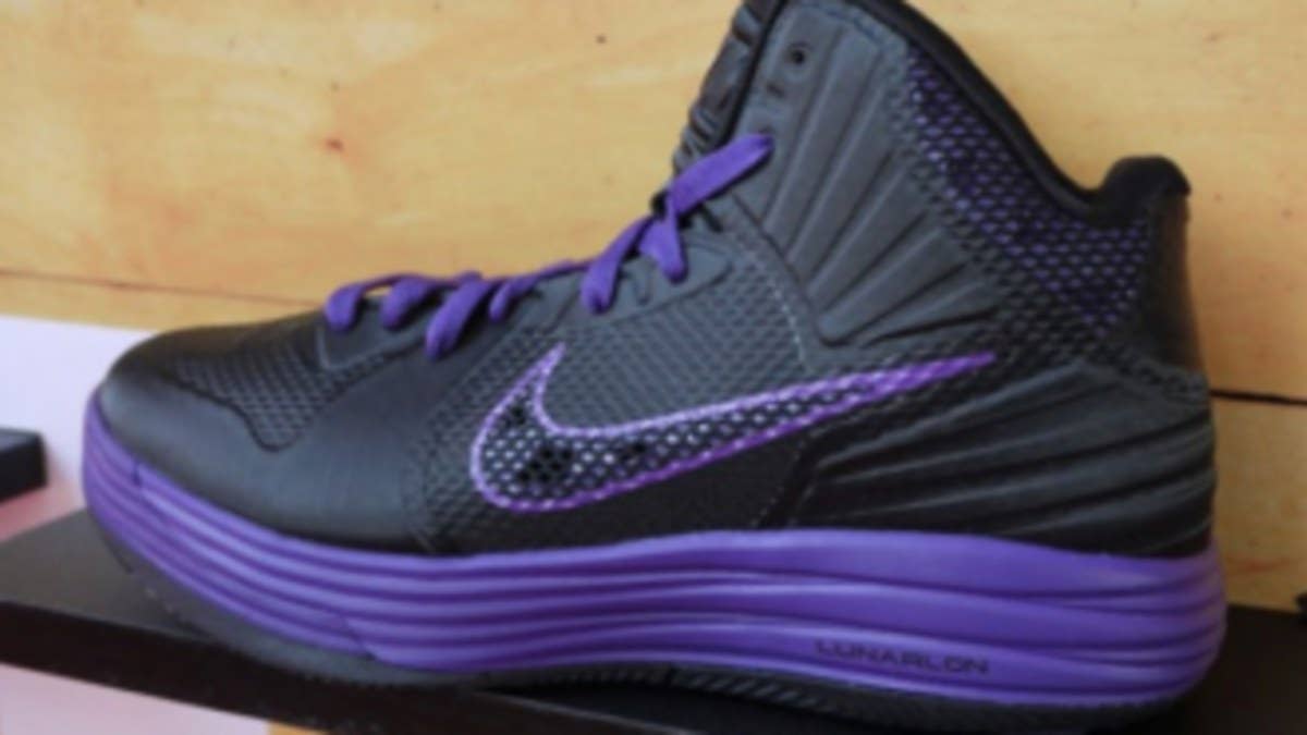 We've already seen several upcoming colorways of the all new Nike Lunar Hypergamer, now let's take a look at this black and purple combo that's also on the way.