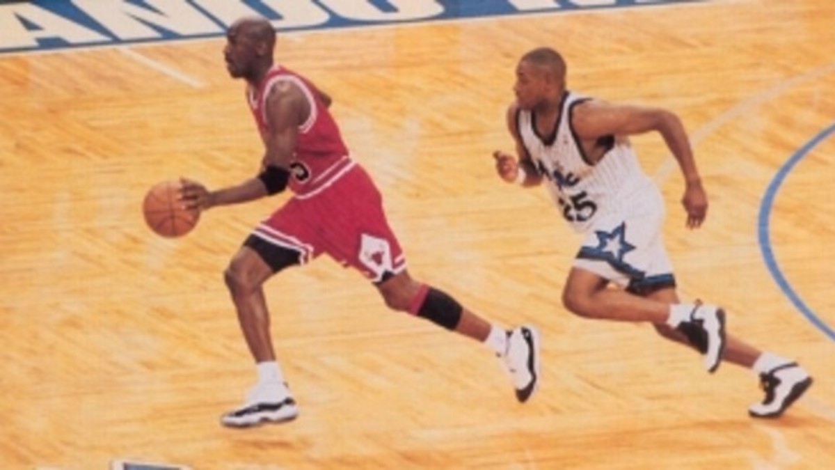 Penny Hardaway on the time Michael Jordan wore Air Flight Ones over his own  Concord 11s