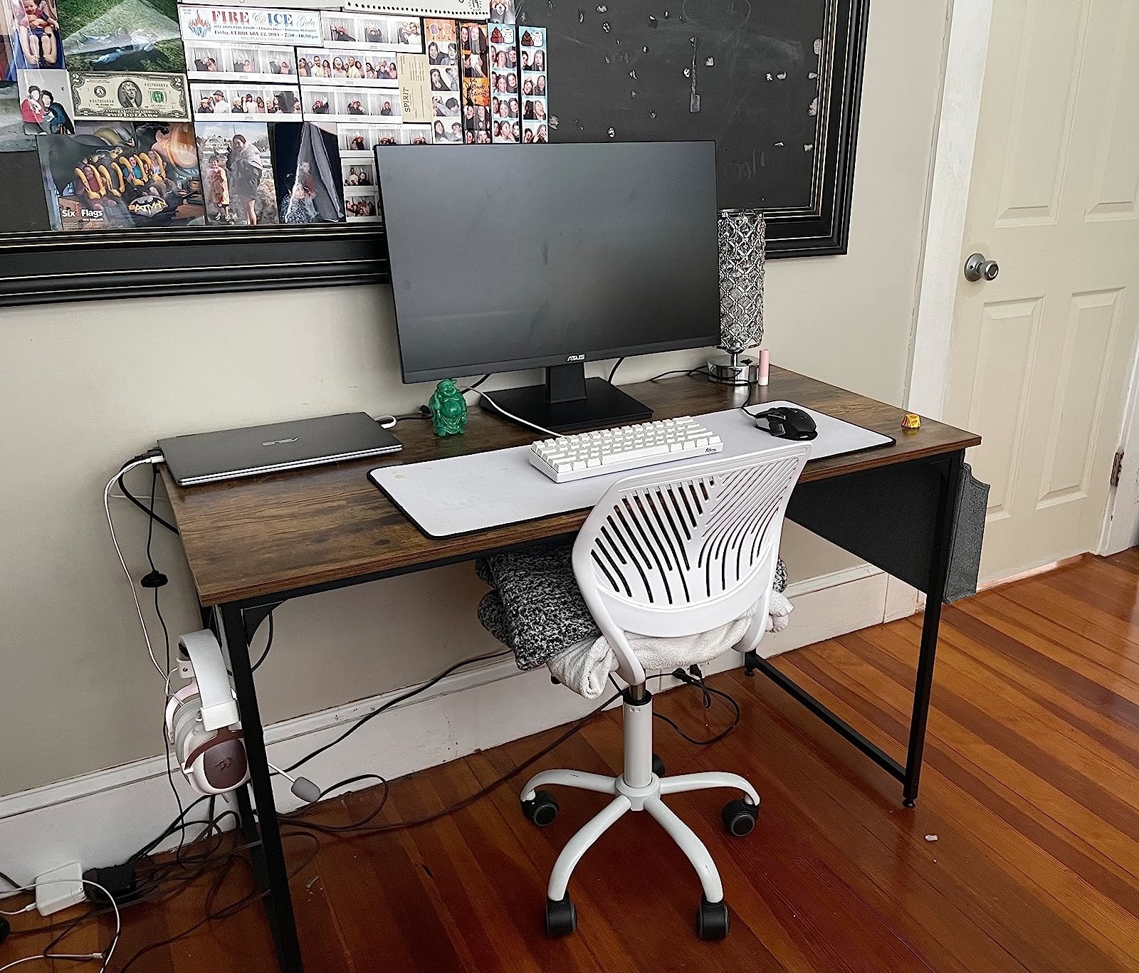 Reviewer&#x27;s photo of the desk in the size 47 inches and the color Brown