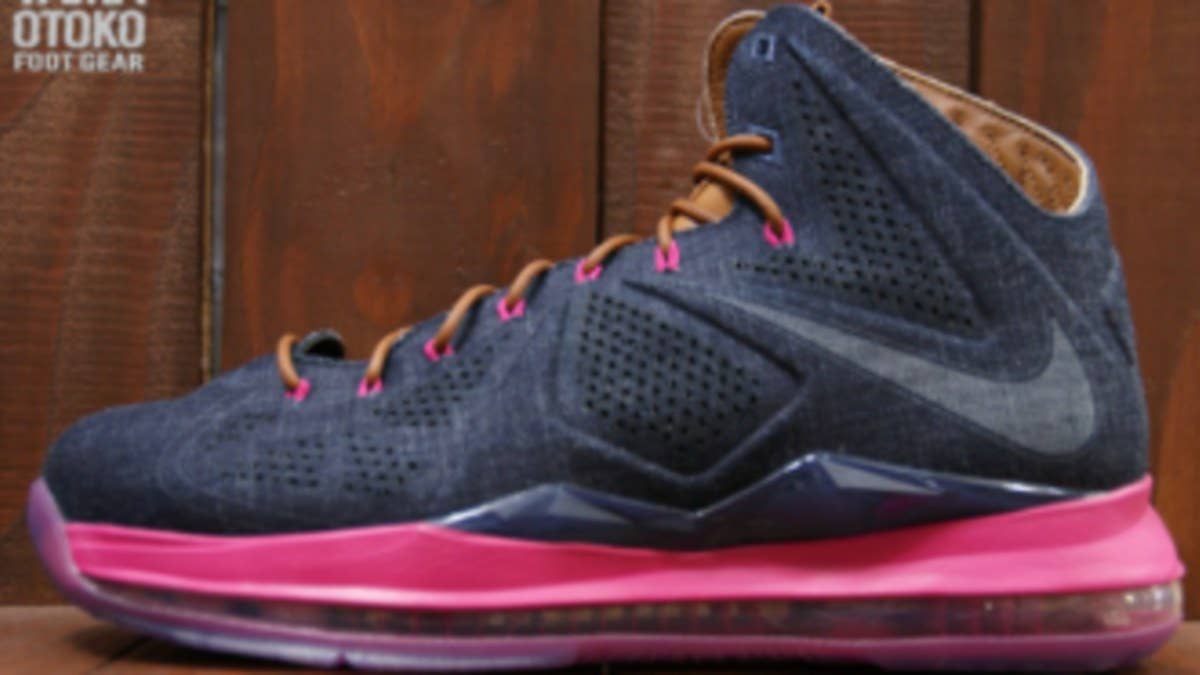 More images of the Nike LeBron X EXT QS "Denim" appeared online today, just over one week before its much-anticipated release.