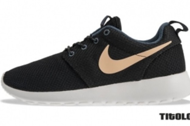 Rose hotsell gold roshe