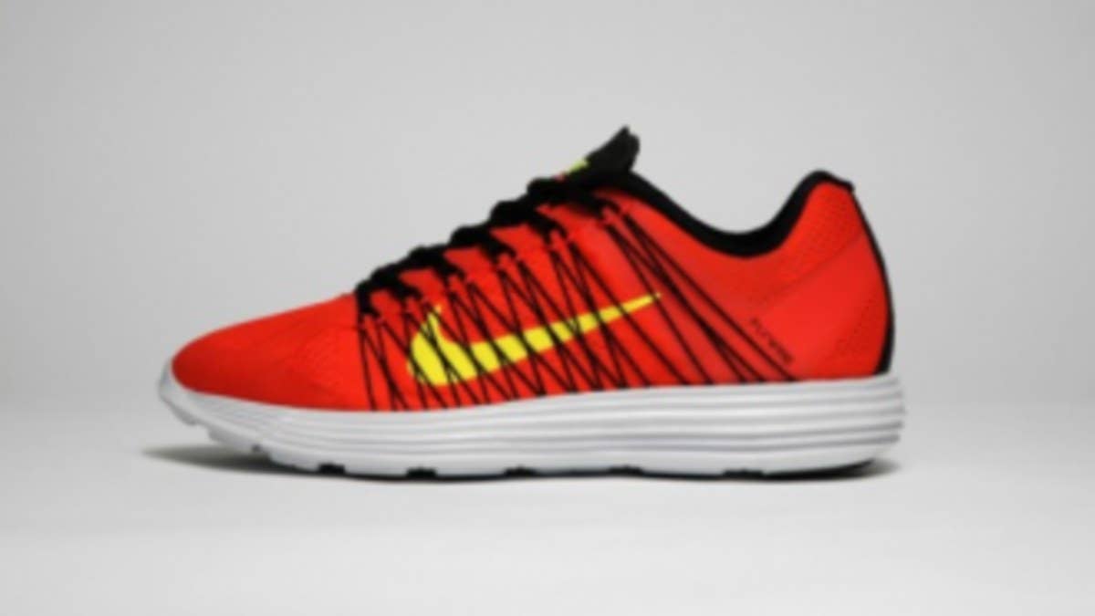 New images of the Lunaracer+ 3 surfaced today, including a first look at the upcoming red, gold and black colorway.
