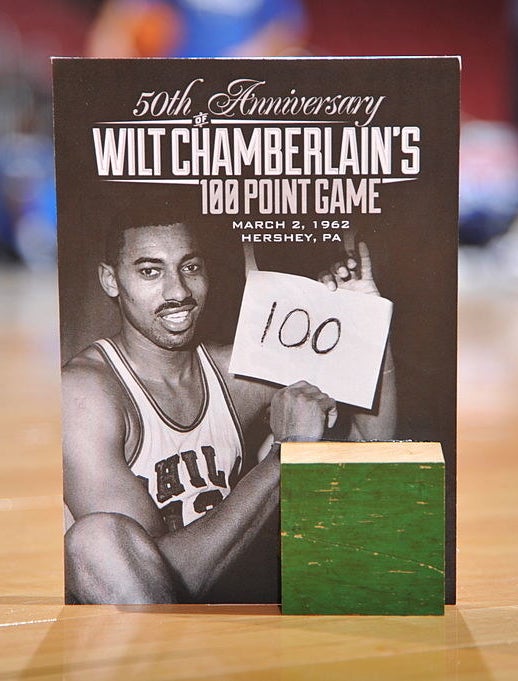 A poster commemorating Chamberlain&#x27;s 100-point game