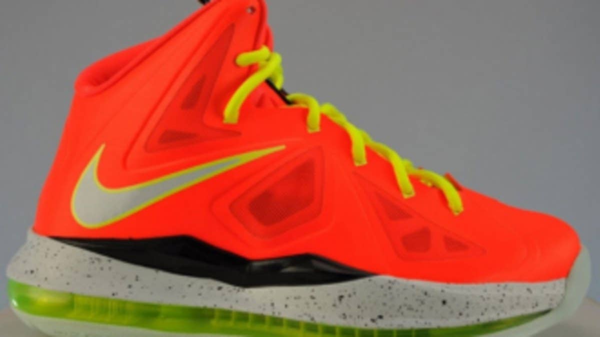 This weekend's selection of footwear releases also includes this "Total Crimson" LeBron X for the grade school size crowd.