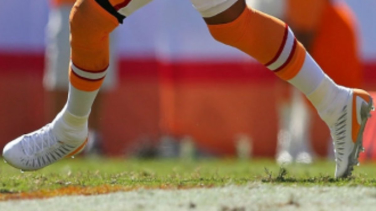 Josh Freeman's Jordan Super.Fly Buccaneers Throwback Cleat & Turf PEs