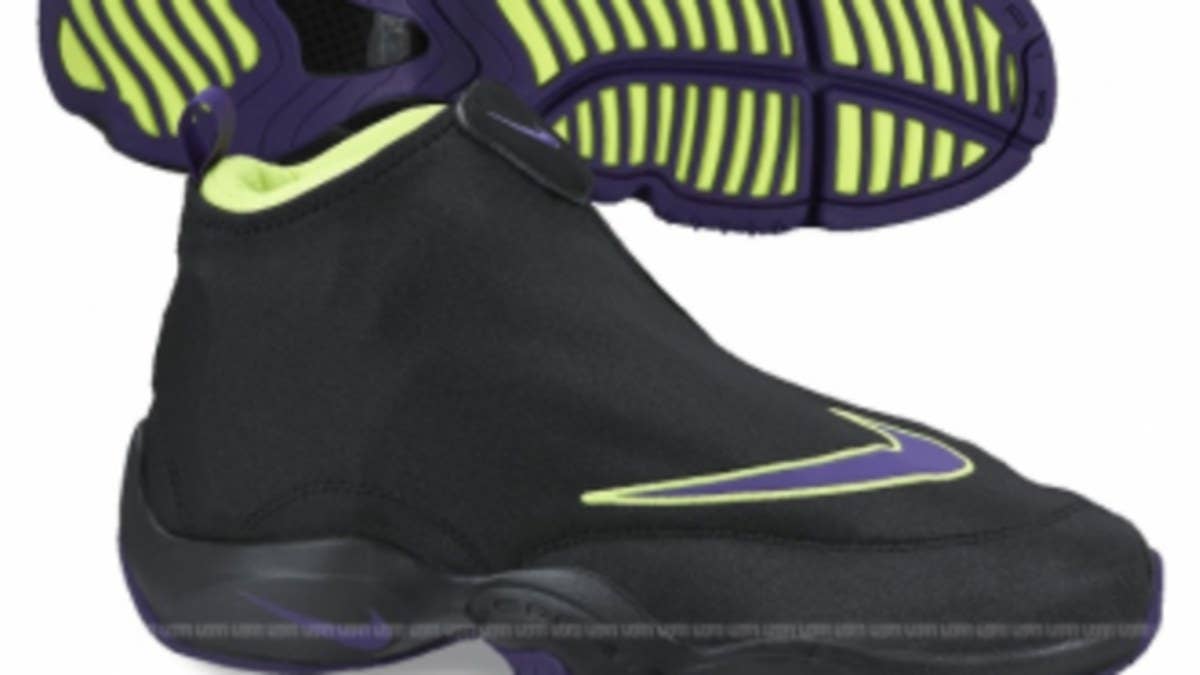 The always eyecatching combination of purple and volt energizes the upcoming Air Zoom Flight The Glove.