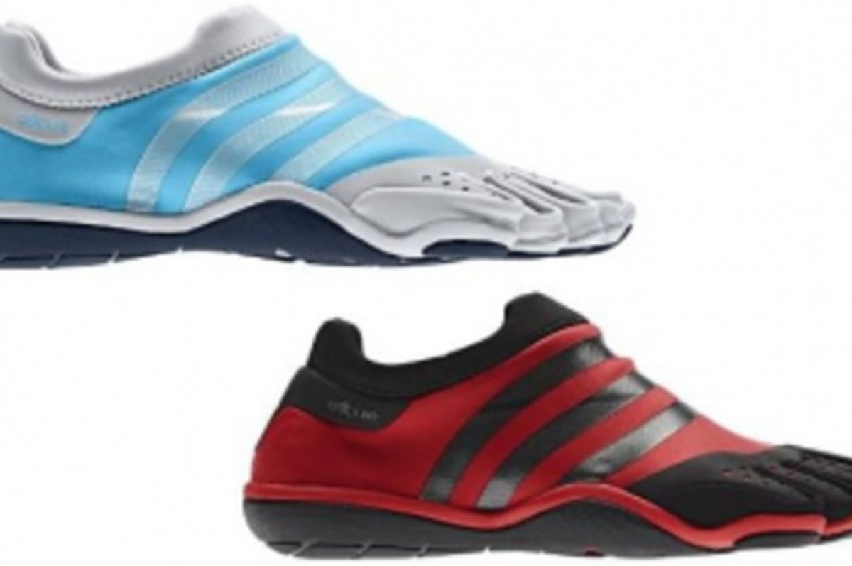 Puede ser calculado Tareas del hogar Odiseo adidas Unveils the First Barefoot Gym Shoe, the adiPure Trainer | Complex
